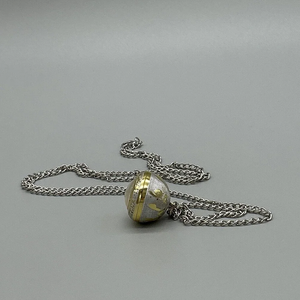 Vintage Princeton Pendant Necklace Watch Women 23mm Gold Tone Manual Swiss Chain